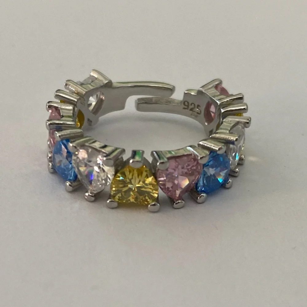 925 Silver heart band ring adjustable size 5.5 cz stones